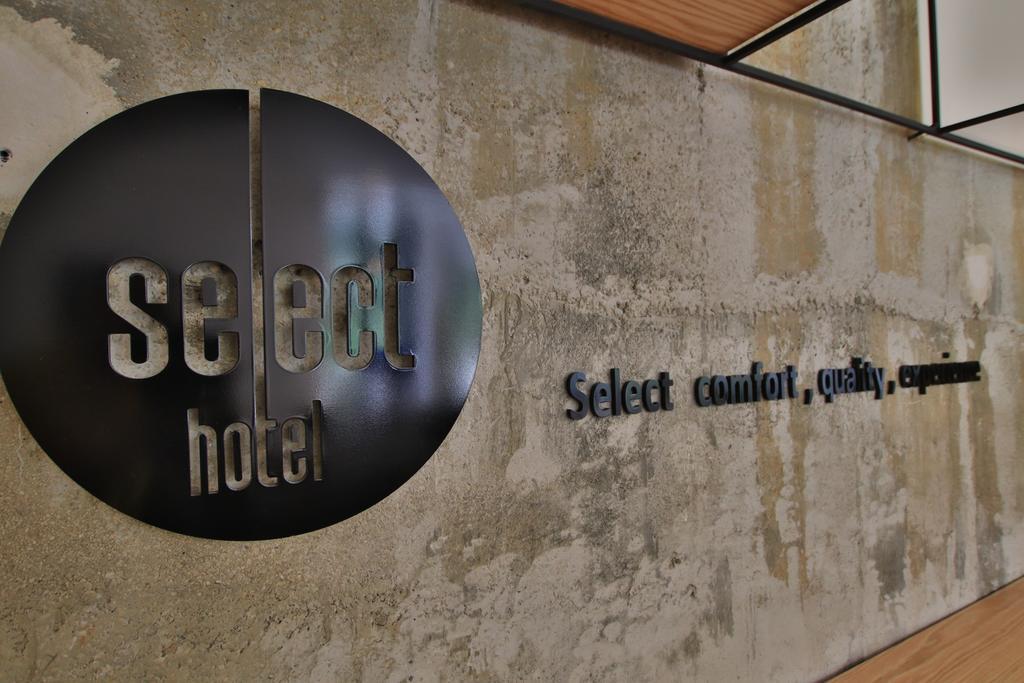 Select City Center Hotel Tirana Extérieur photo
