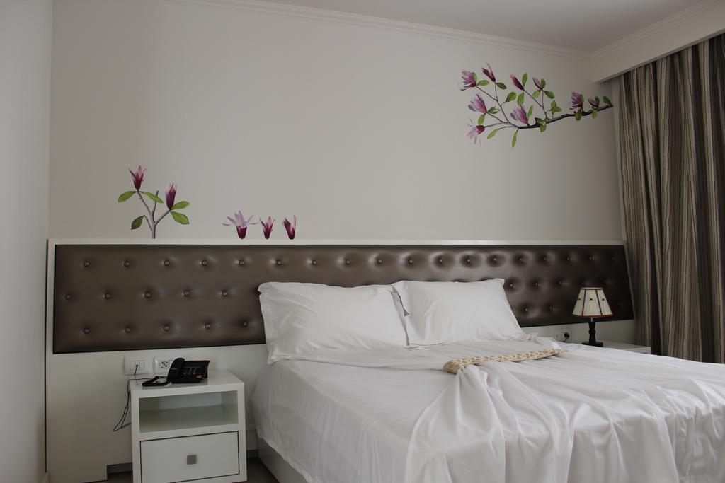 Select City Center Hotel Tirana Extérieur photo